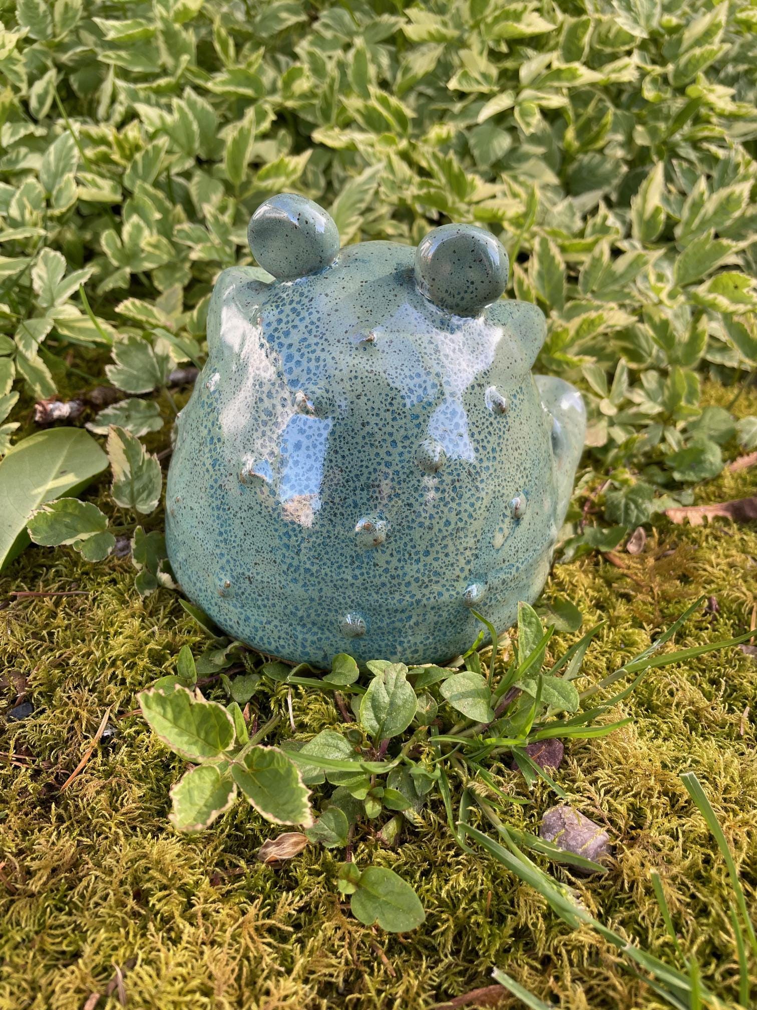 Frog Garden Sculpture