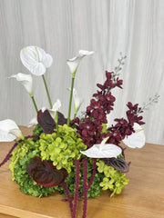 Calla Lily Anthurium Centerpiece, Burgundy Tropical Wedding Table Flowers, Summer Wedding Head Table Decor.